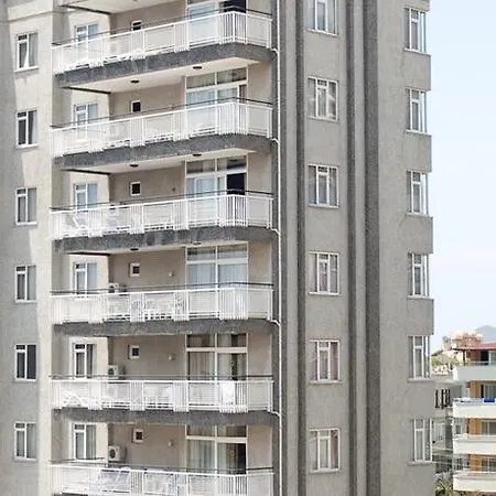 Margarita מלון דירות 3*